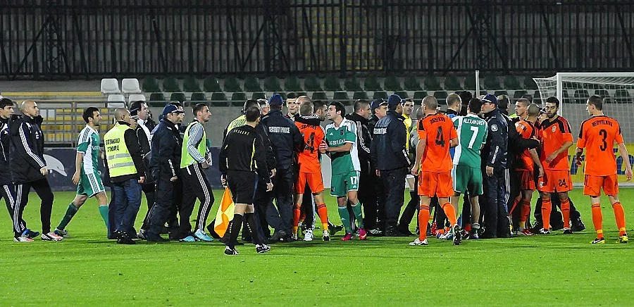 Отложиха мачовете между Литекс и Лудогорец за Купата