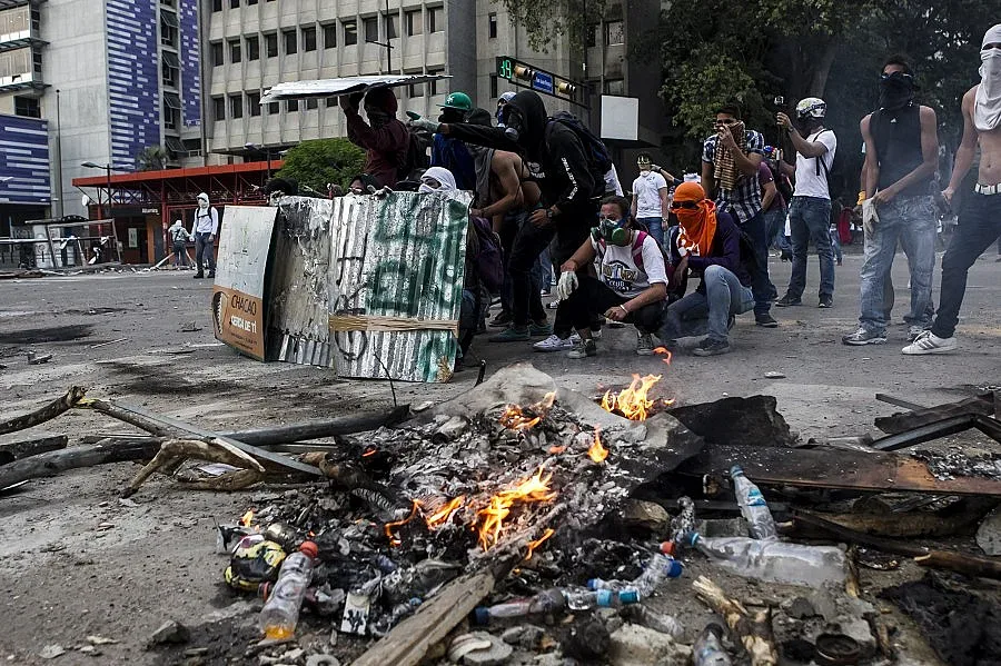 Вероятни снайперистки атаки при протестите във Венецуела