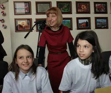 Клисарова ще вдига заплати, но друг път