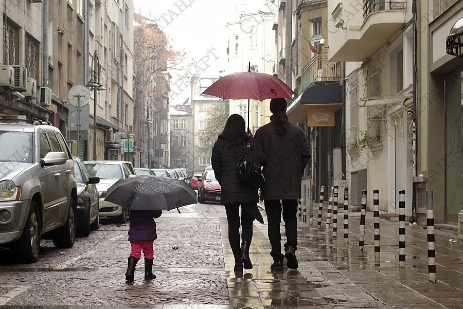 Дъжд на седми март