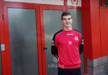 ЦСКА загуби халф за два месеца 