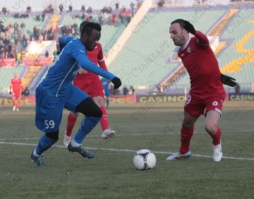 Кабаков свири Вечното дерби, Г. Йорданов - битката за върха