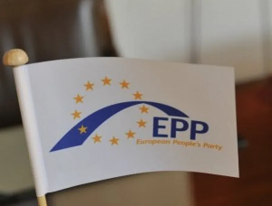 ЕНП избира кандидат за председател на ЕК