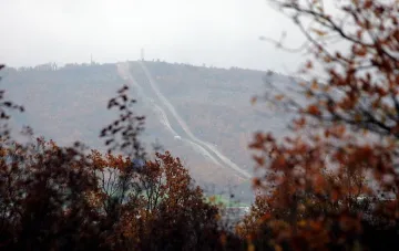 Уволнения в петък за оградата с Турция