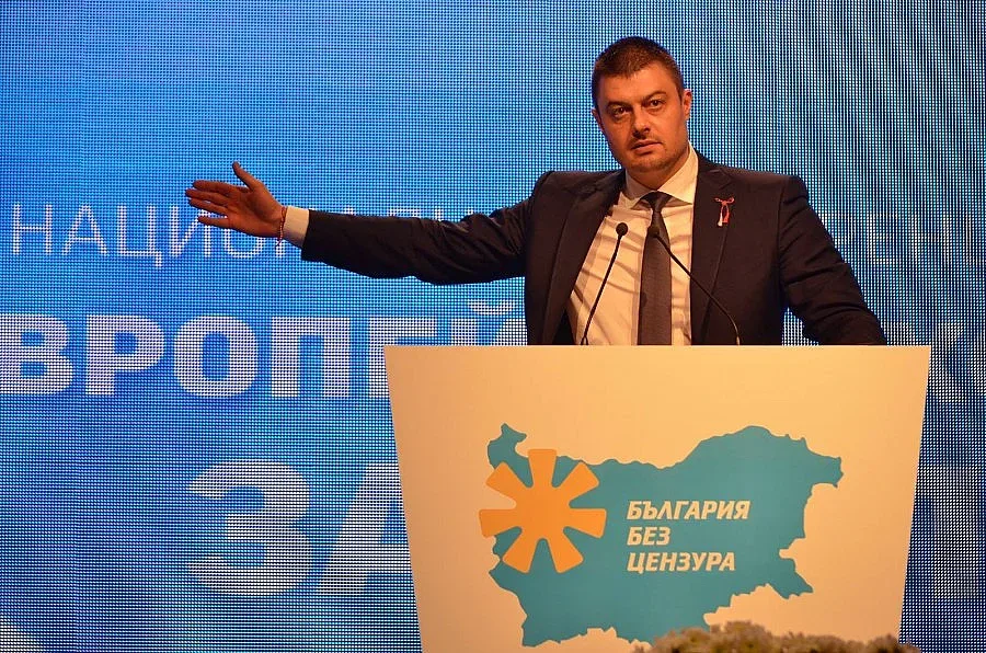 Бареков сменя квартира заради ГЕРБ