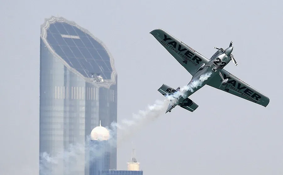 Емирствата махнаха визите за българи