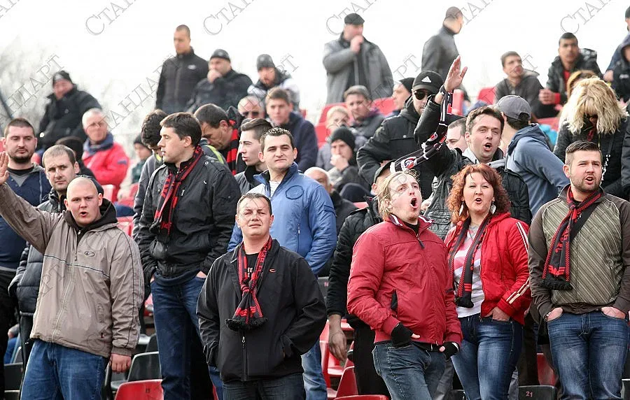 ДК глоби Локо Сф и "Левски"