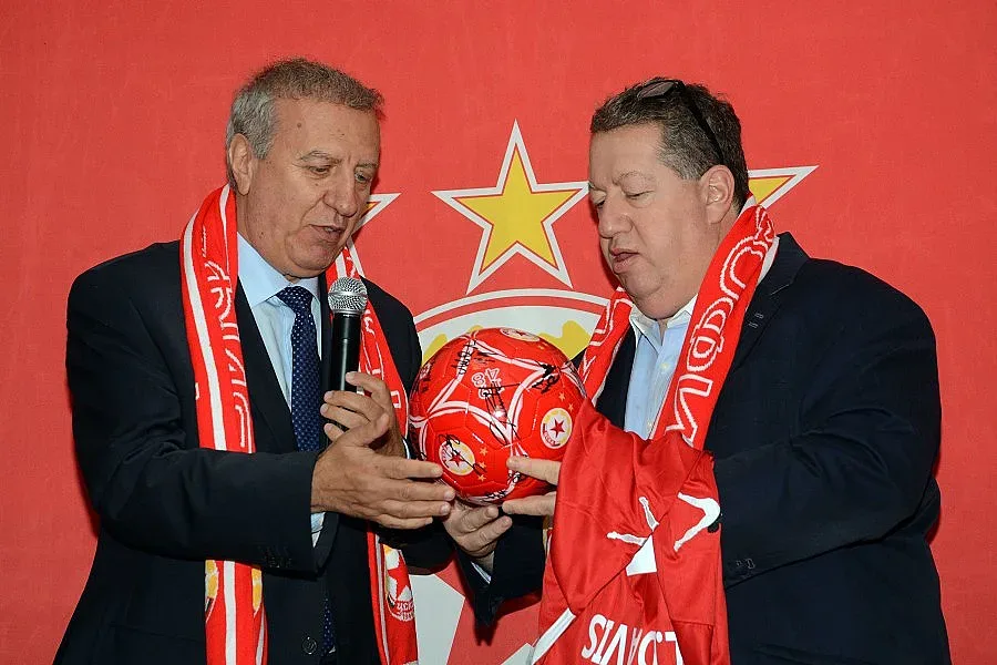 ЦСКА иска минимум 30 лева за акции