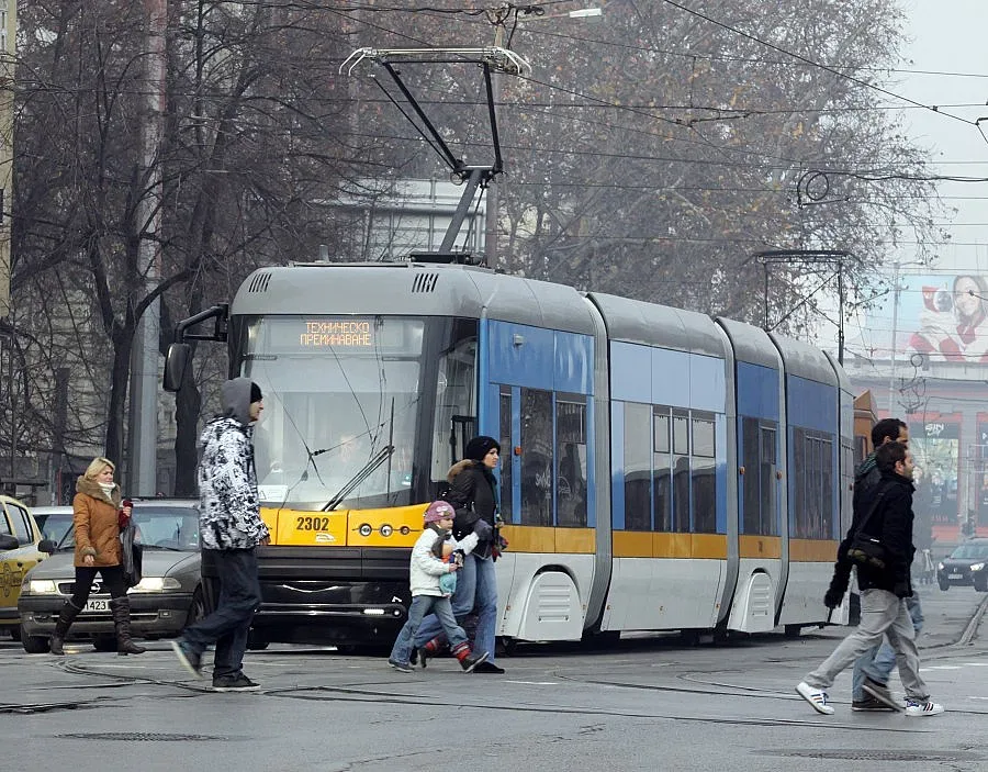 Рейс сменя трамвая по бул. "България"