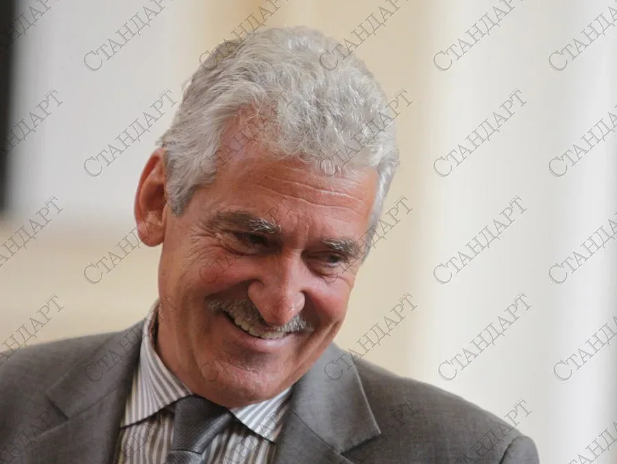 ГЕРБ: Бареков ни протяга ръка