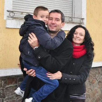 Съветник черпи за втори син