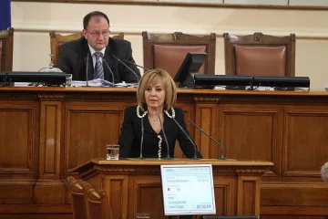 Депутатите на работа заради Изборния кодекс