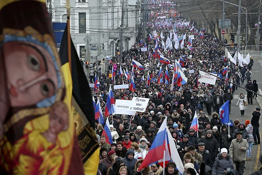 Хиляди на шествие в Москва 