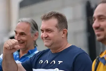 "Бойците" в акция "Кой ще ни даде пари?"