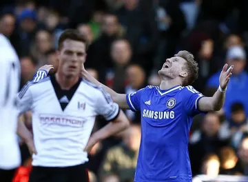 Челси дръпна на Арсенал след успех над Фулъм 