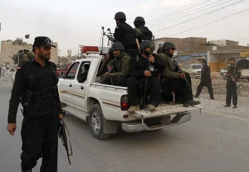 Пакистанските талибани обявиха примирие за месец