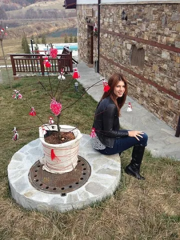 Пиронкова посреща Баба Марта в екоселище