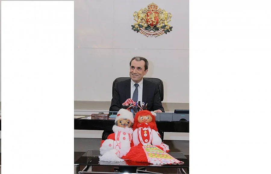 Премиерът поздрави българите с мартеница