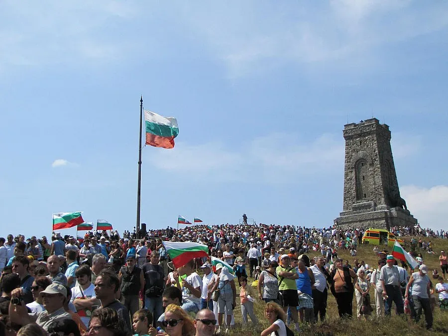 Ограничават транзитното движение през Шипченски проход по случай 3 март