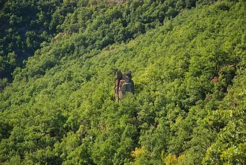 Симитлийският Стоунхендж привлича чужденци в Пирин