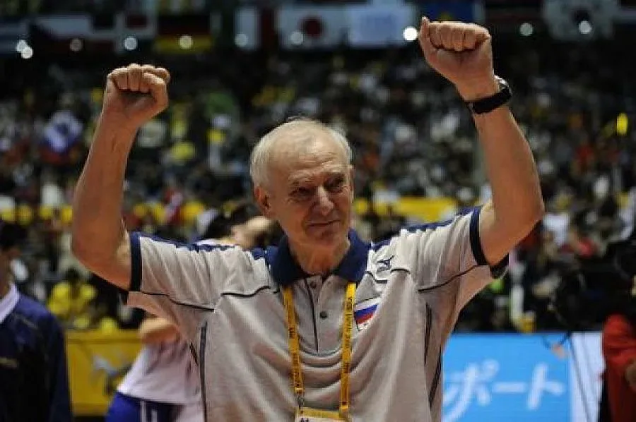 Жена в щаба на Кузюткин, руснакът идва на 18 март