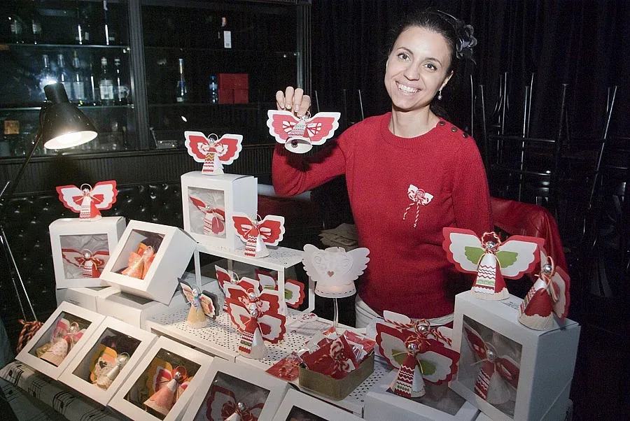 Ангел сменя Баба Марта