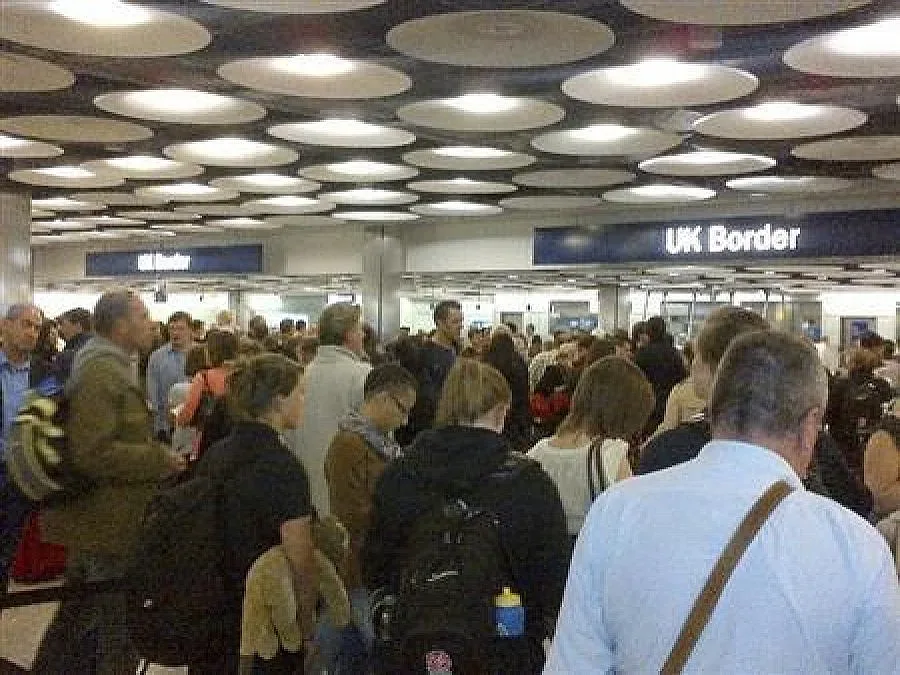 Сериозно увеличение на имиграцията във Великобритания