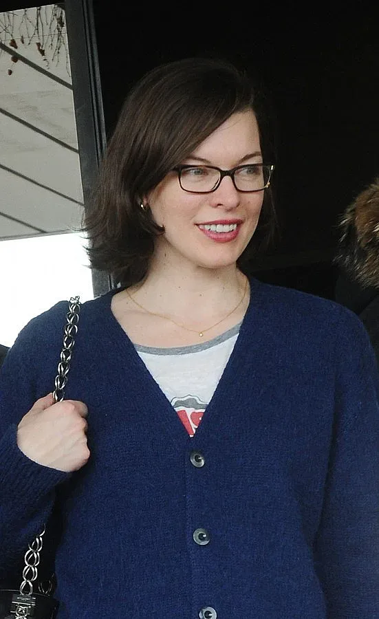 Мила мълчи като риба 