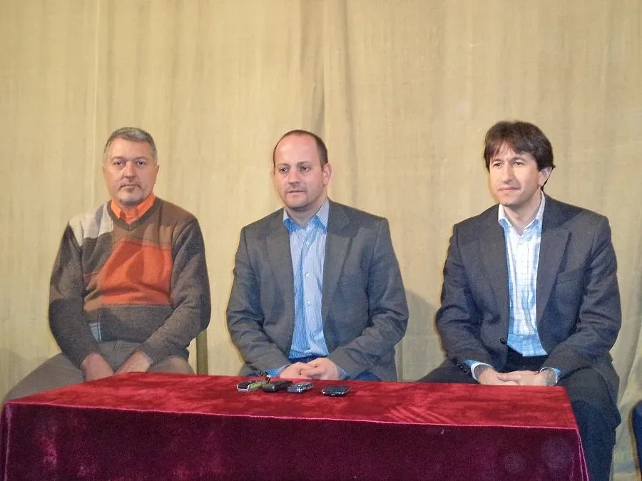 Реформаторите: Централизирана публична агенция с назначения на всички нива