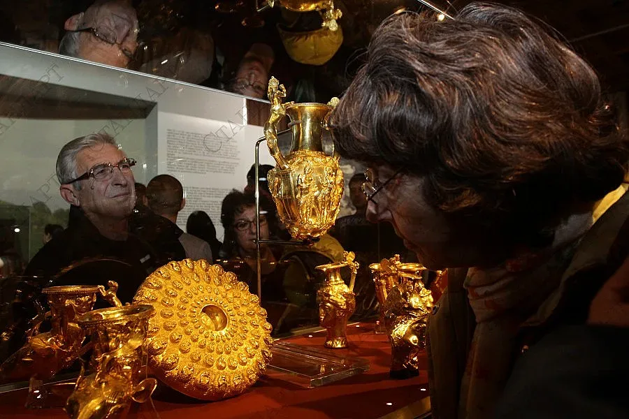 Показваме оръжия и злато на тракийски царе