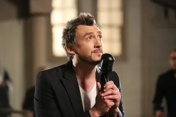 Любо Киров боядисвал косата си с темпера