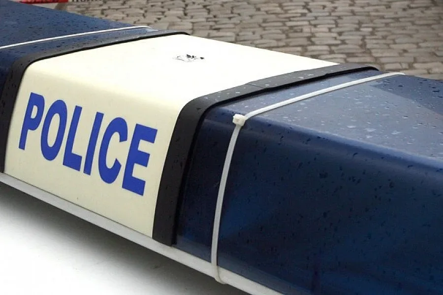 Пиян шофьор заби „Рено" в стена