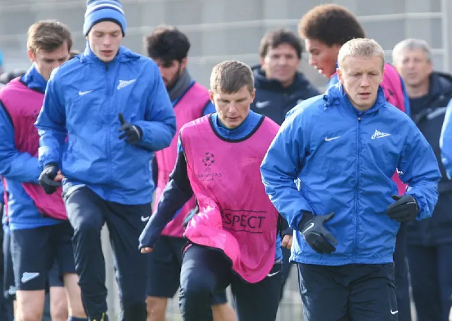 "Динамо" и "Шахтьор" минираха дербито 