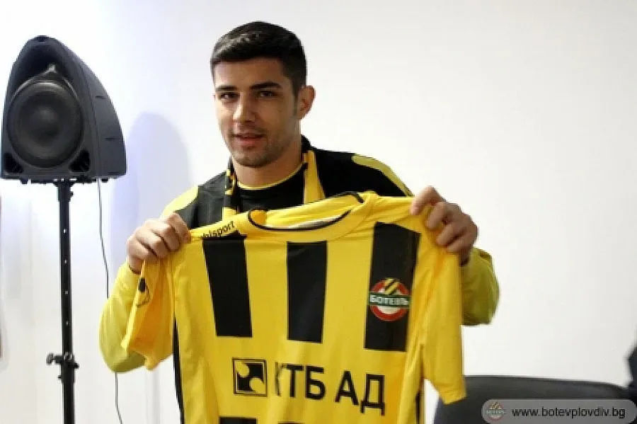 Ново бебе в "Ботев"