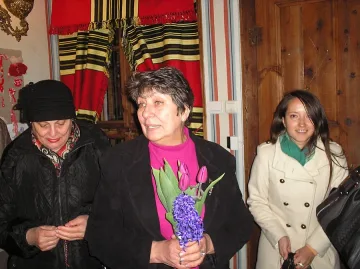 Изложба и работилница за мартеници от малки сръчковци