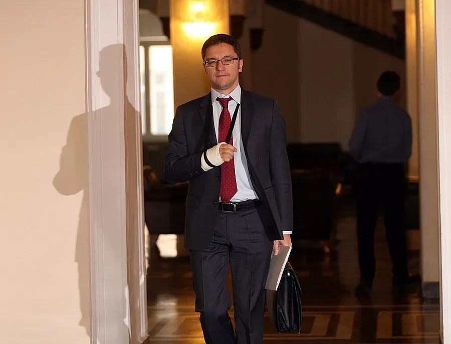 Вигенин иска влак до Скопие