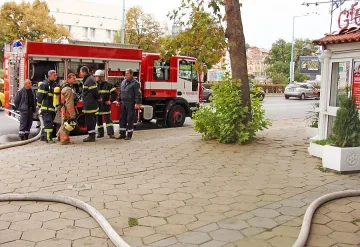 Горя склад на училище в  Силистра