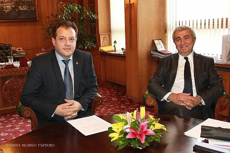 Правят "Музей в куфар" за ученици