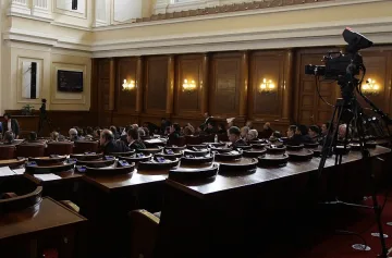 ГЕРБ поиска анкетна комисия за оградата по границата