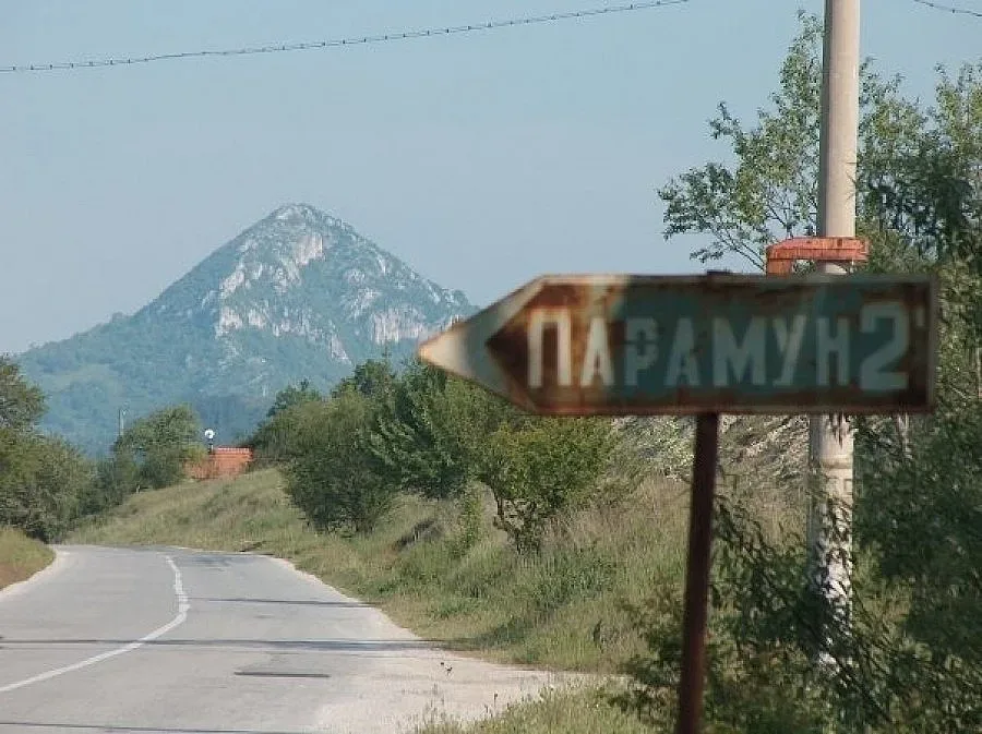 Генерал зъзне в Трън като в Камчатка