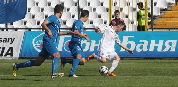 Повериха "Левски" - Славия на Александър Костадинов