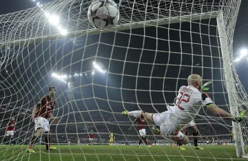 Зеедорф горд от своя Милан въпреки загубата 