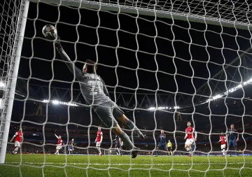 Байерн на крачка от 1/4-финалите в Шампионската лига