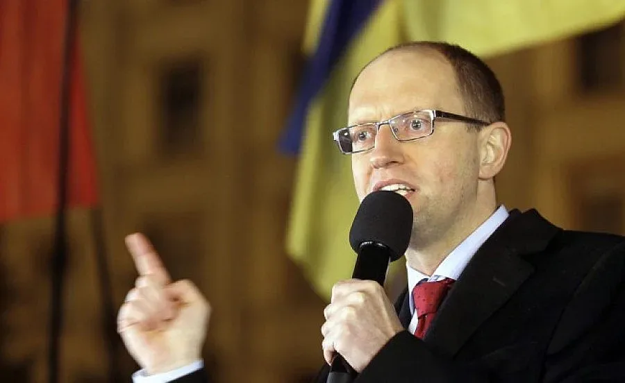 Опозицията и властта в Украйна постигнаха примирие