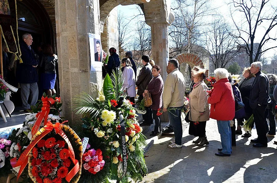 Хиляди се простиха с Димчо Михалевски