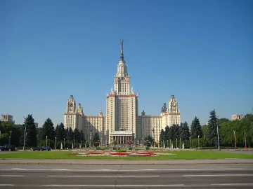 Русия плаща на наши студенти