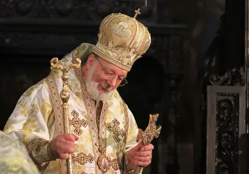 Митрополит Амвросий поема временно Русенската епархия