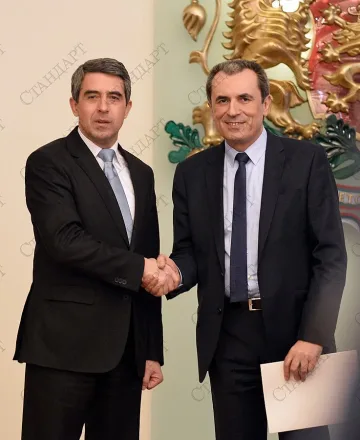 Плевнелиев и Орешарски осъдиха езика на омразата 