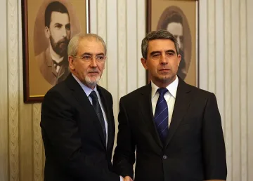 Президентът призова за граждански, етнически и религиозен мир