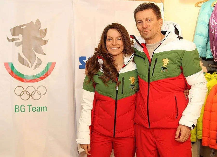 Виктор Жеков остава, за да помага на Радослав Янков